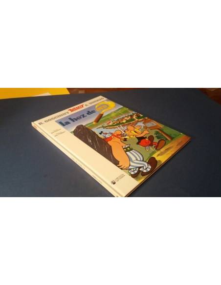 ASTERIX 2 EXCELENTE ESTADO CIRCULO