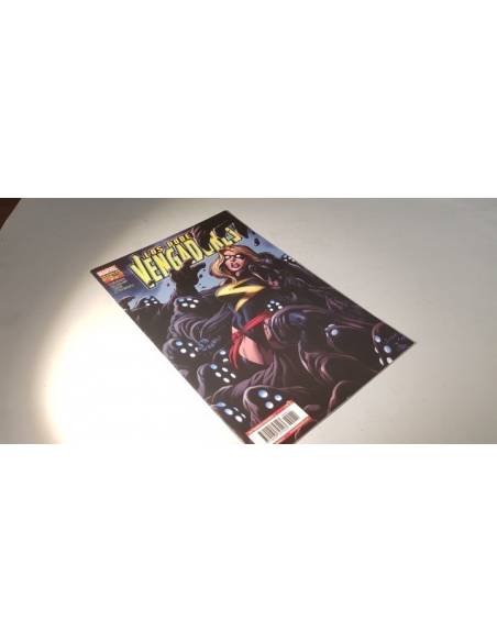 LOS NUEVOS VENGADORES 11 EXCELENTE ESTADO PANINI