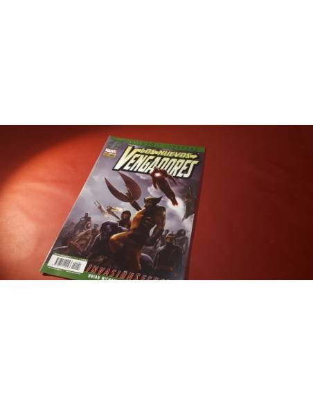 LOS NUEVOS VENGADORES 42 EXCELENTE ESTADO PANINI EDICION ESPECIAL
