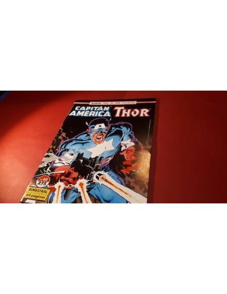 CAPITAN AMERICA 62 EXCELENTE ESTADO FORUM MARVEL TWO-IN-ONE