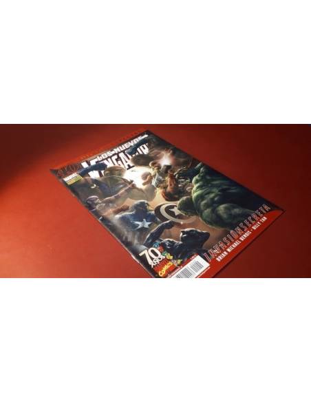 LOS NUEVOS VENGADORES 40 EXCELENTE ESTADO EDICION ESPECIAL PANINI
