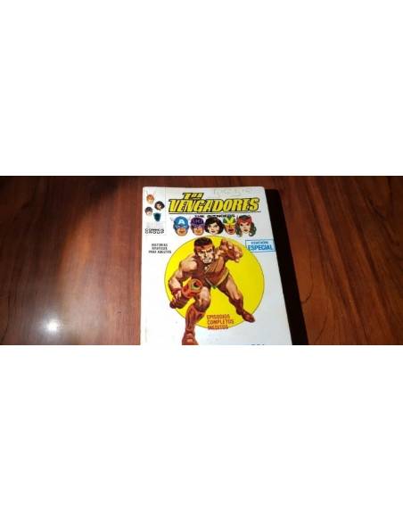 VENGADORES 17 MUY BUEN ESTADO PERO TIENE BOLI EN PORTADA VER FOTO VERTICE