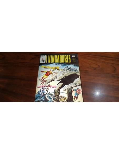 VENGADORES 44 MUY BUEN ESTADO VERTICE VOL II