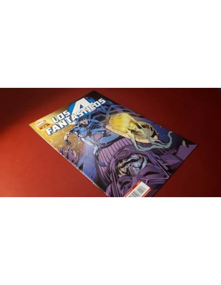 LOS 4 FANTASTICOS 30 EXCELENTE ESTADO PANINI