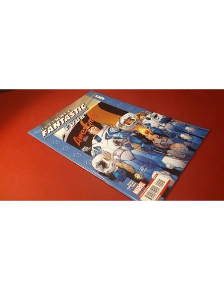 EXCELENTE ESTADO ULTIMATES FANTASTIC FOUR 8 PANINI