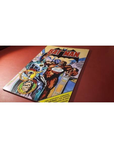 CASI EXCELENTE ESTADO BATMAN 2 DC COMICS 1979 EDITORIAL BRUGUERA