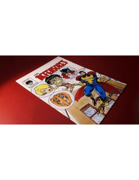EXCELENTE ESTADO MUNDI COMICS LOS DEFENSORES 5 VERTICE