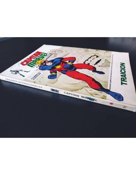BUEN ESTADO CAPITAN MARVEL 11 VERTICE TACO