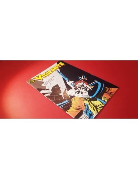CASI EXCELENTE ESTADO VIGILANTE 26 EDICIONES ZINCO DC
