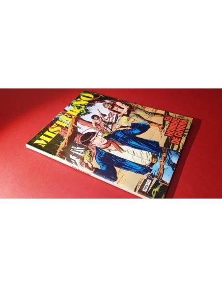 BASTANTE NUEVO MISTER NO 6 EL HOMBRE DE GUYANA EDICIONES ZINCO
