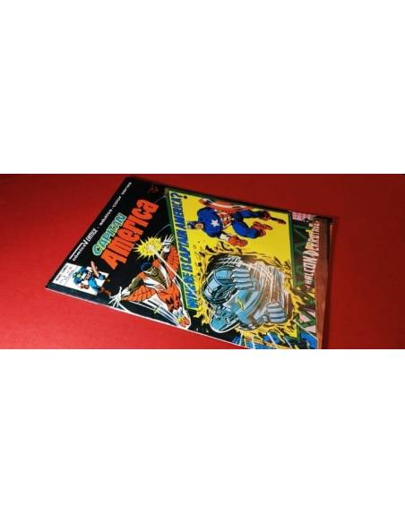 EXCELENTE ESTADO CAPITAN AMERICA 40 VERTICE VOL III