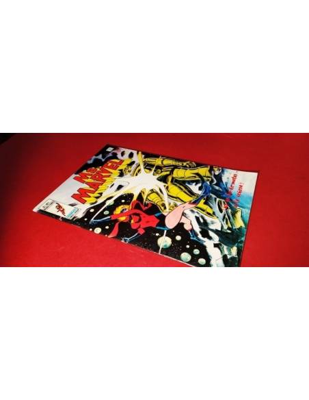 EXCELENTE MS MARVEL 2 VERTICE