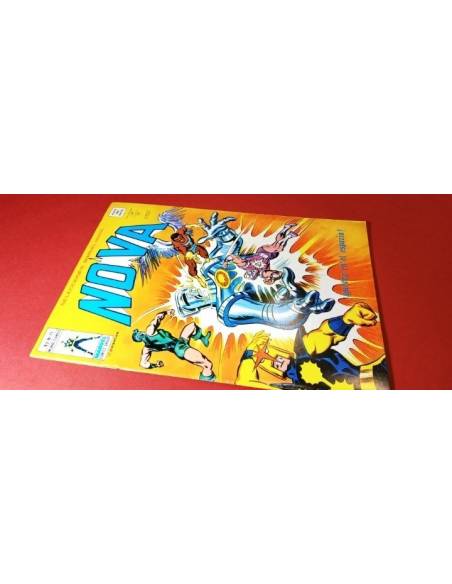 EXCELENTE ESTADO SELECCIONES MARVEL 24 VERTICE