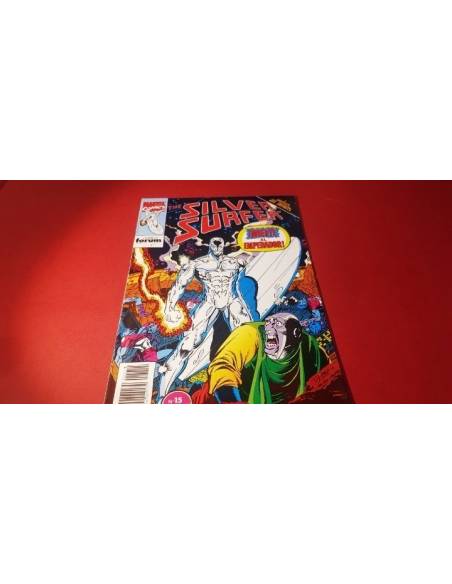 DE KIOSCO THE SILVER SURFER 15 FORUM VOL II