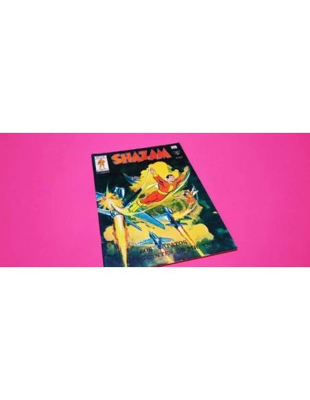 CASI EXCELENTE ESTADO SHAZAM 7 VERTICE