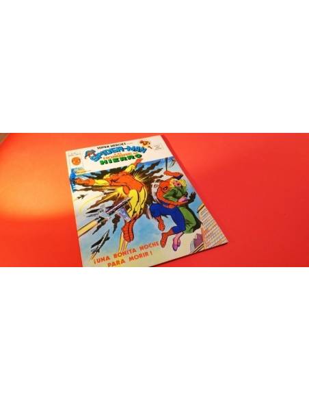 CASI EXCELENTE ESTADO SUPER HEROES 62 VERTICE VOL II