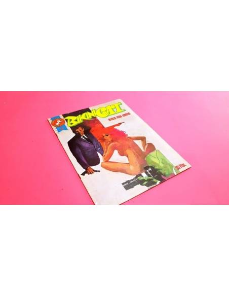 EXCELENTE ESTADO BIKINICAT 3 SERIE ROJA