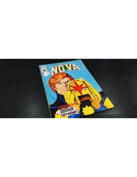 MUY BUEN ESTADO SELECCIONES MARVEL 40 VERTICE USADO
