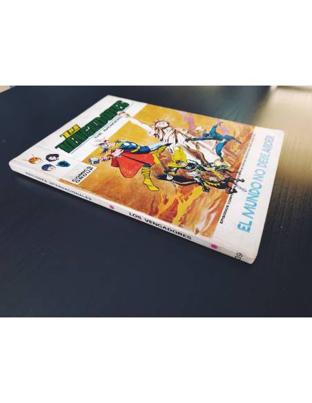 BUEN ESTADO LOS VENGADORES 39 VERTICE TACO