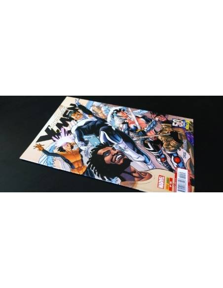 DE KIOSCO ASTONISHING X-MEN 35 VOL III PANINI COMICS