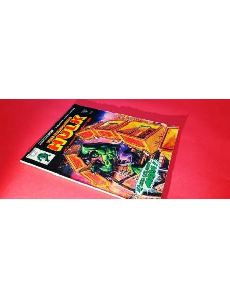 THE RAMPAGING HULK 11 VERTICE