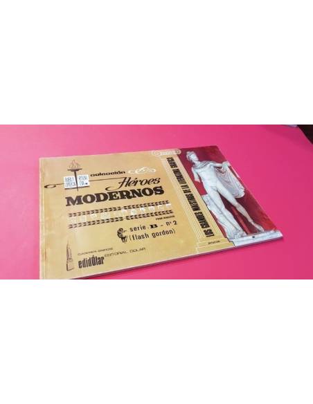 BASTANTE NUEVO FLASH GORDON SERIE B 2 HEROES MODERNOS DOLAR