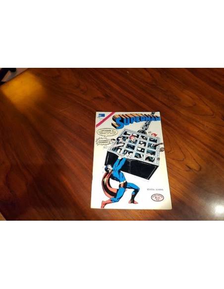 SUPERMAN 933 MUY BUEN ESTADO NOVARO