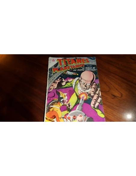 TITANES PLANETARIOS 83 NOVARO