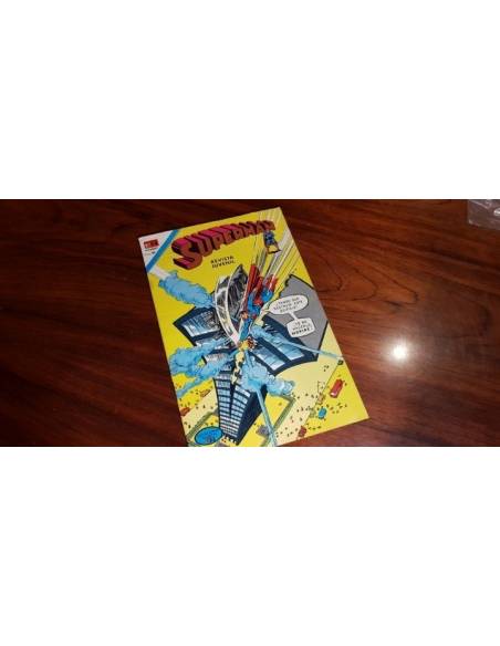 SUPERMAN 996 CASI EXCELENTE ESTADO NOVARO