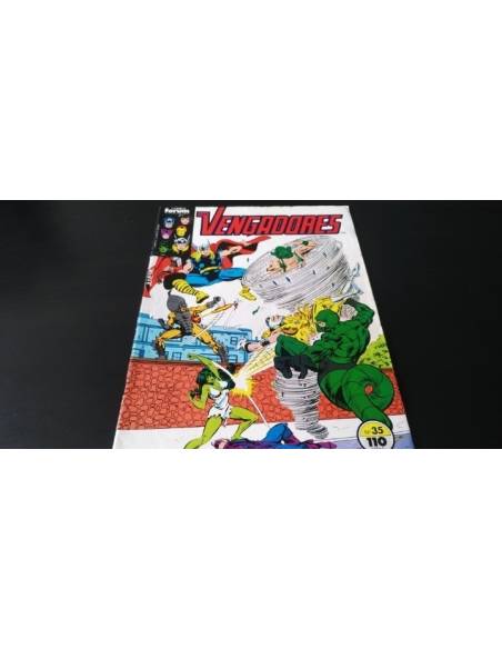 CASI EXCELENTE ESTADO LOS VENGADORES 35 FORUM