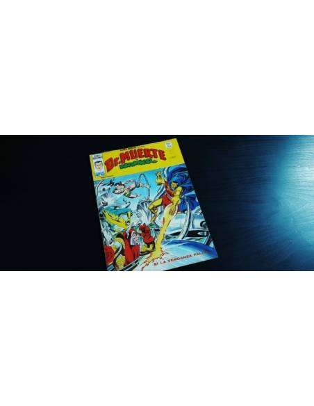 EXCELENTE ESTADO SUPER HEROES 66 VERTICE VOL II