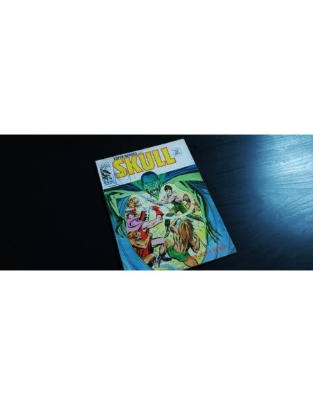 MUY BUEN ESTADO PERO TIENE BOLI SUPER HEROES 54 VERTICE VOL II