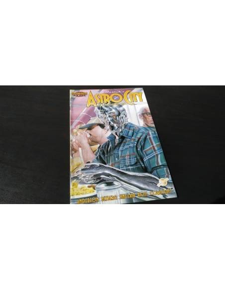 EXCELENTE ESTADO ASTRO CITY 15 VOL II PANINI COMICS