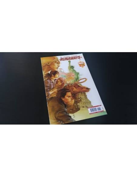 DE KIOSCO RUNAWAYS 10 VOL II PANINI COMICS