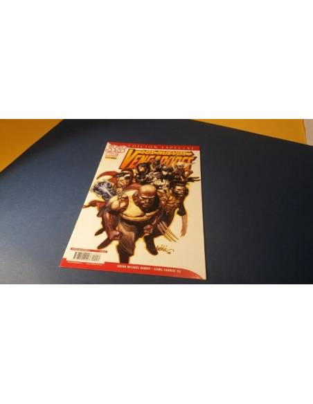LOS NUEVOS VENGADORES 33 EDICION ESPECIAL EXCELENTE ESTADO PANINI