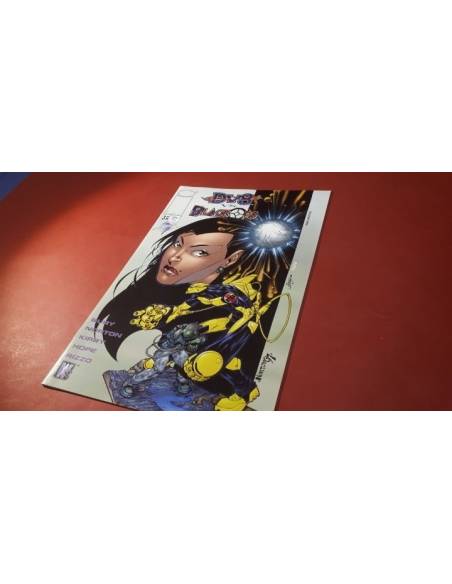 EXCELENTE ESTADO DV8 VS BLACKOPS 3 IMAGE