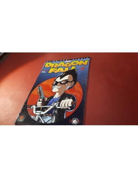 MUY BUEN ESTADO DRAGON FALL 13 EDITORIAL HELIOPOLIS