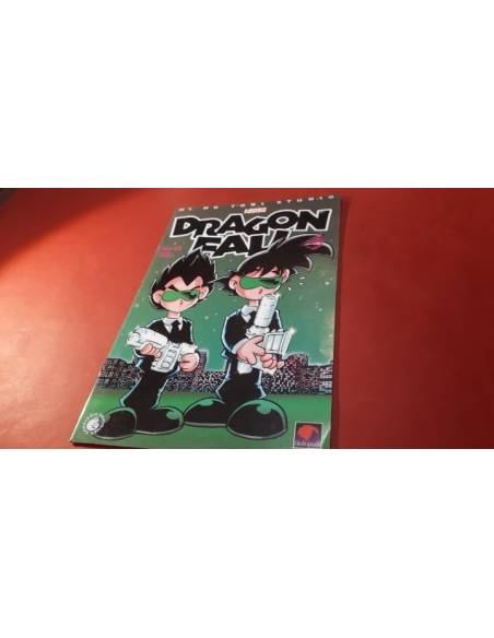 MUY BUEN ESTADO DRAGON FALL 26 EDITORIAL HELIOPOLIS
