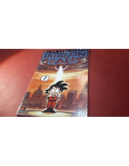 MUY BUEN ESTADO DRAGON FALL 18 EDITORIAL HELIOPOLIS