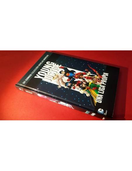 DE KIOSCO YOUNG JUSTICE VOLUMEN 38 COLECCION NOVELAS GRAFICAS SALVAT DC COMICS