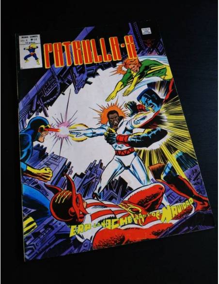 BASTANTE NUEVO PATRULLA X 32 VERTICE VOL III