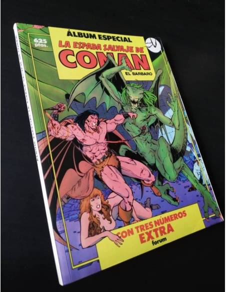 EXCELENTE ESTADO ALBUM ESPECIAL LA ESPADA SALVAJE DE CONAN 74 AL 76 FORUM RETAPADO