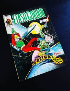 CASI EXCELENTE ESTADO FLASH GORDON 44 VERTICE