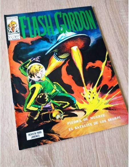 EXCELENTE ESTADO FLASH GORDON 17 VERTICE