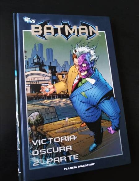 EXCELENTE ESTADO BATMAN VICTORIA 2° PARTE PLANETA