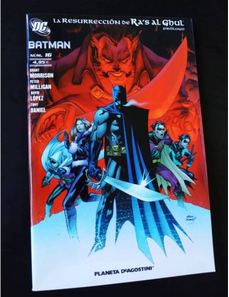 EXCELENTE ESTADO BATMAN 16 PLANETA