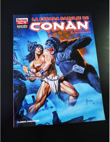 EXCELENTE ESTADO LA ESPADA SALVAJE DE CONAN 72 EDICION COLECCIONISTAS FORUM