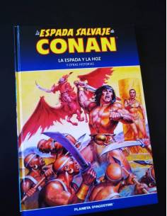 EXCELENTE ESTADO CONAN 77 TOMO LA ESPADA Y LA HOZ PLANETA