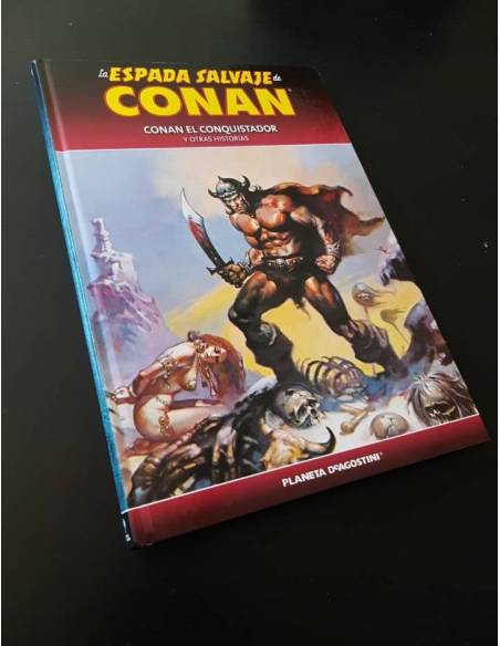 CASI EXCELENTE ESTADO CONAN 4 TOMO CONAN EL CONQUISTADOR PLANETA