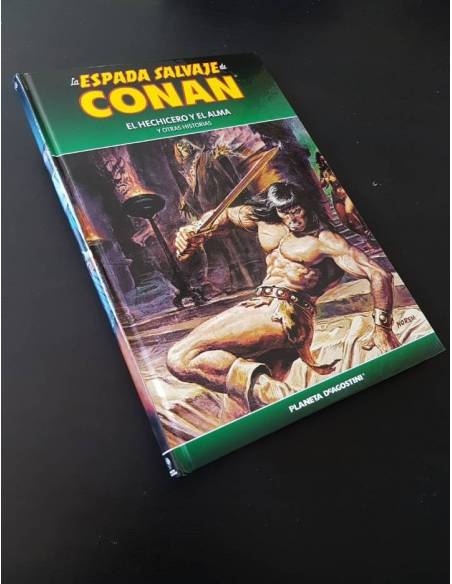 EXCELENTE ESTADO CONAN 18 TOMO EL HECHICERO Y EL ALMA PLANETA